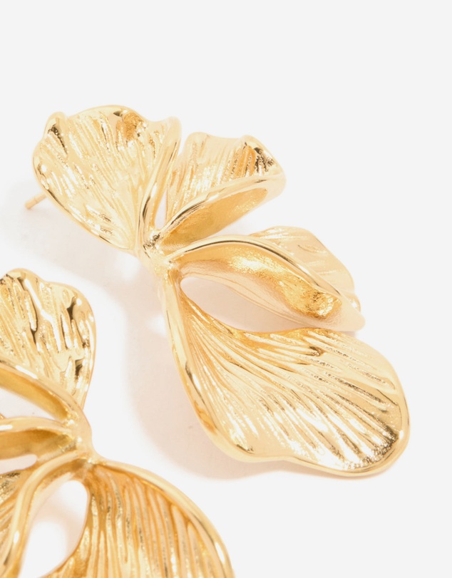 Lovisa - Waterproof Gold Plated Stainless Steel Ribbed Petal Stud Earrings