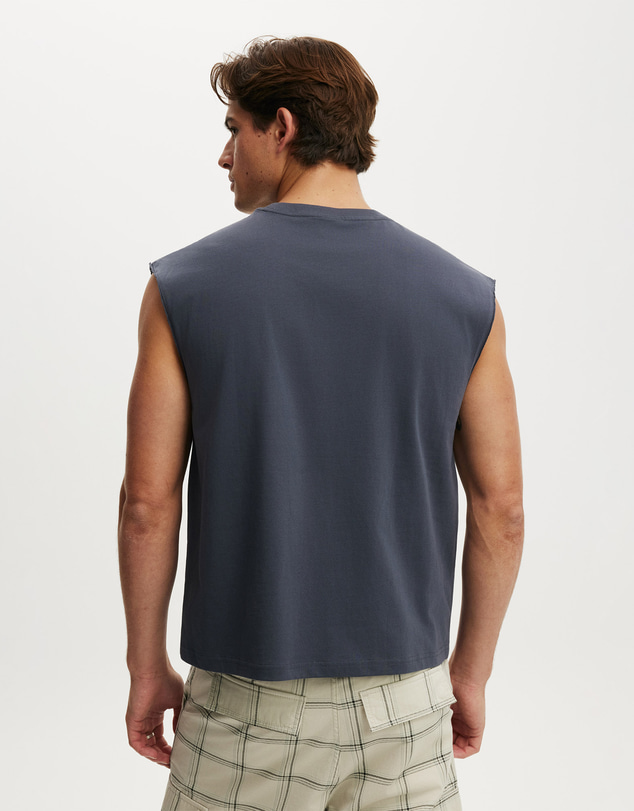 Cotton On - Cropped Fit Muscle