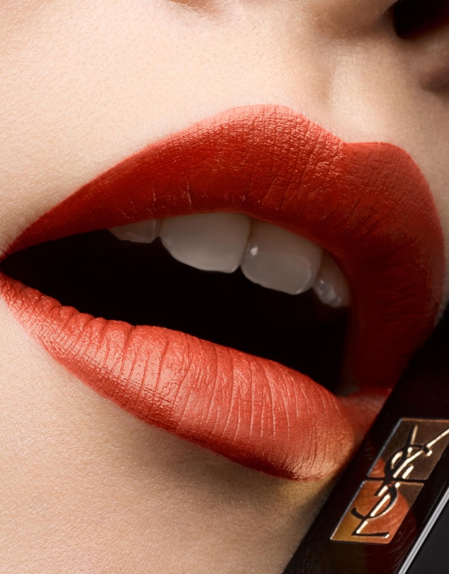 Yves Saint Laurent - Rouge Pur Couture The Slim Velvet Radical Lipstick - 21