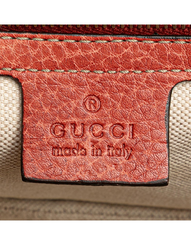 Pre-Loved by Azura Reborn - Pre-Loved gucci Elegant Crafted Leather Top Handle Bag with Tassels