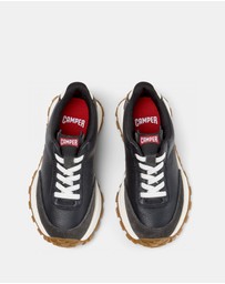 Camper - Trainers Drift Trail