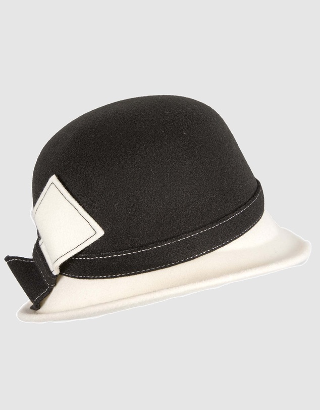 Max Alexander - Winter Felt Cream/Black Cloche Hat