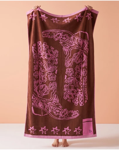 The Somewhere Co - Nobody's Darlin Premium Cotton Beach Towel
