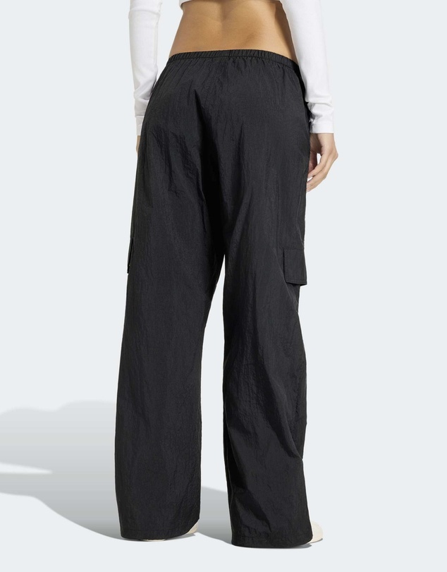 adidas Originals - ESSENTIALS WOVEN PANT Womens