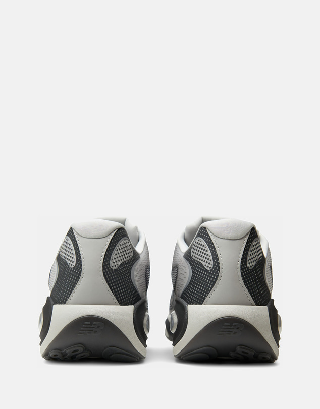 New Balance - AC Runner - Men's