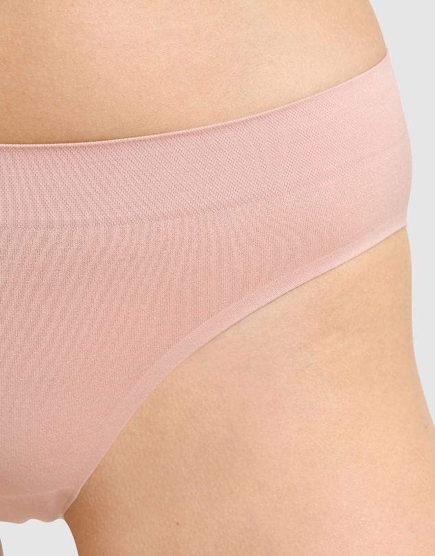 Sans Complexe - So Confort Seamless Plus Size Brief