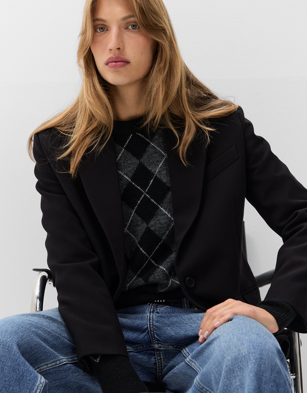 UNISON - Argyle Crew Neck Knit