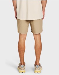 Academy Brand - Allday Volley Short