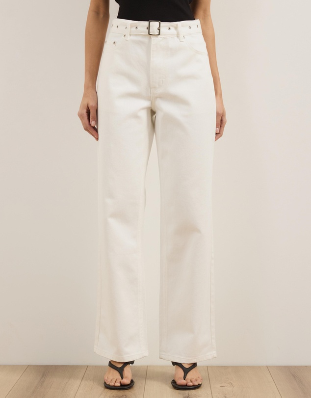 Atmos&Here - Flo High Rise Belted Jeans