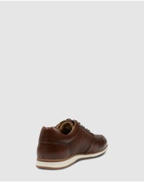 Tarocash - Rodeo Textured Sneaker
