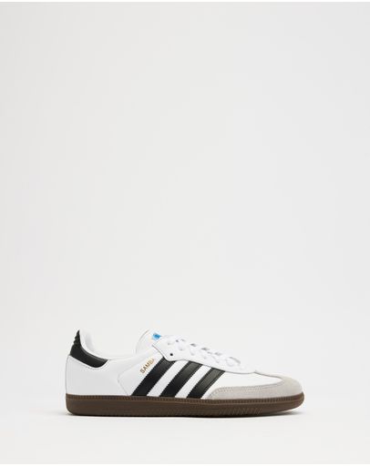 Footwear White, Core Black & Gum 5