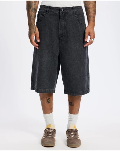 X-Large - Baggy Bull Denim 91 Shorts