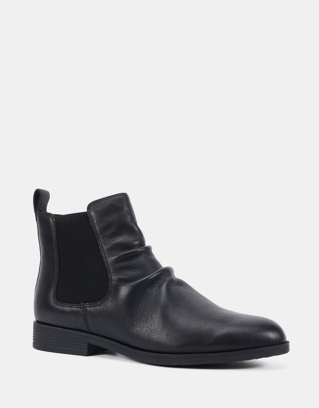 Clarks - Maude Black