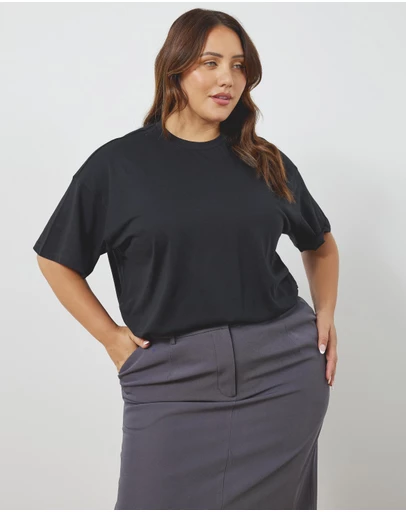 Atmos&Here Curvy - Organic Cotton Boyfriend Tee