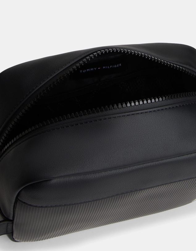 Tommy Hilfiger - TH Flag Washbag