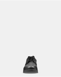 Ascent - Apex - C Width (Youth)