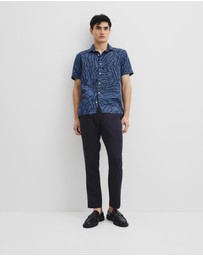 Country Road - Short Sleeve Leaf Linen Shirt