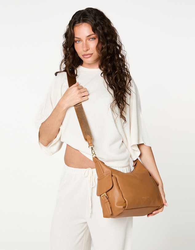 AMP AND SAND - Jaunty Shoulder Bag