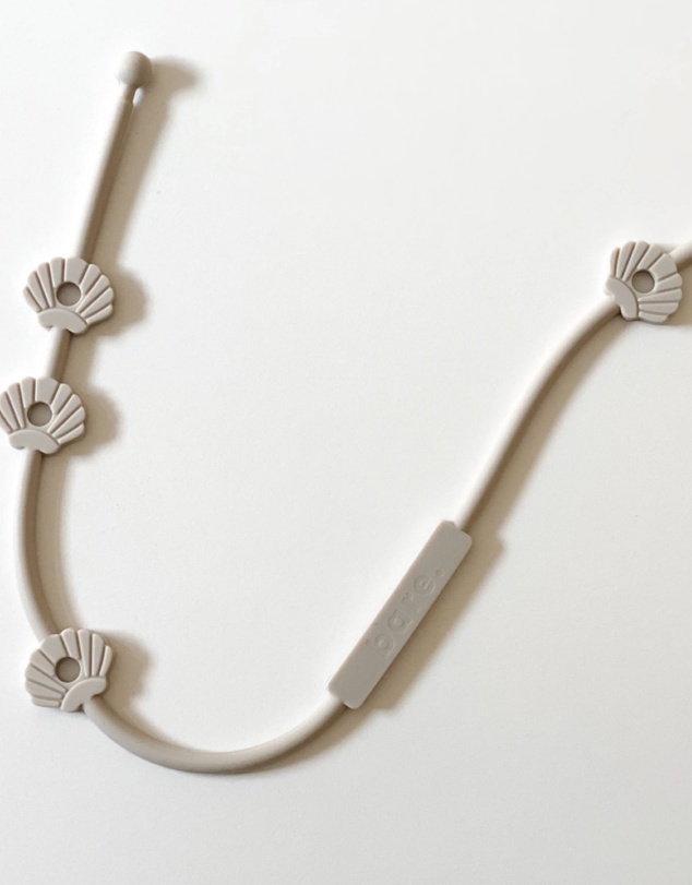 Bare The Label - Shell Silicone Attachment Strap