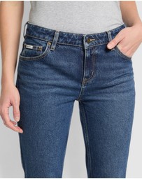 GUESS - GUESS JEANS G09 Mid-Rise Bootcut Jeans