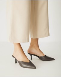 Atmos&Here - Immi Leather Heels