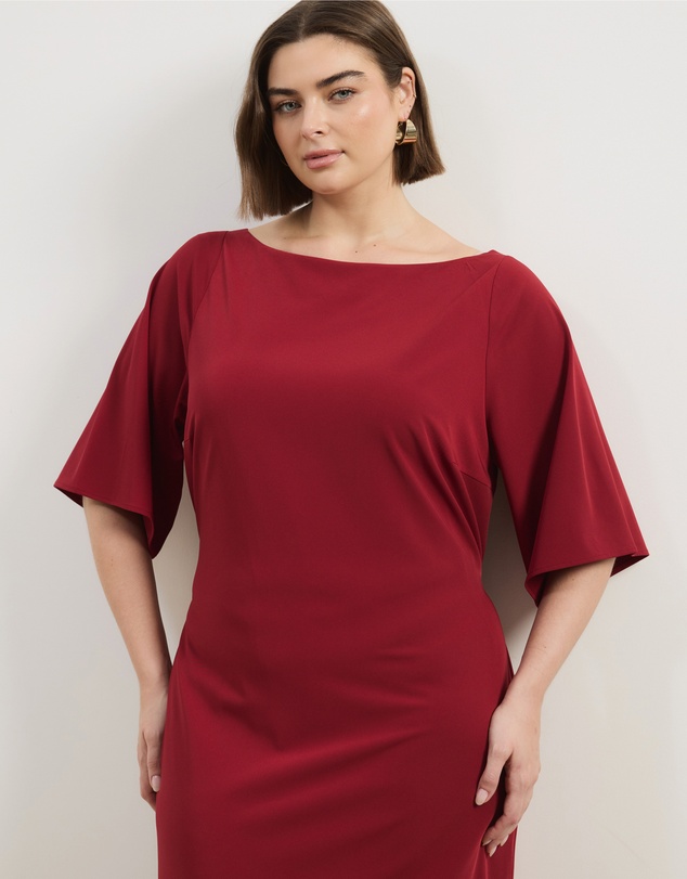 Atmos&Here Curvy - Aroha Boat Neck Maxi Dress