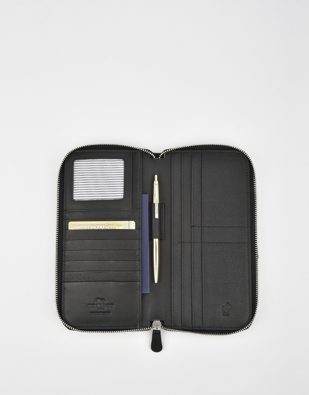 Cobb & Co - Dayna Leather Passport/Document RFID Wallet