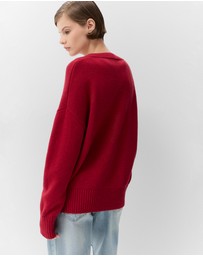 UNISON - Relaxed V Neck Knit