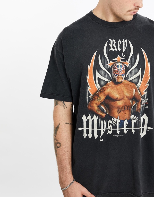 Vintage by The Real Deal - Pre Loved - Vintage WWE Rey Mysterio Tee