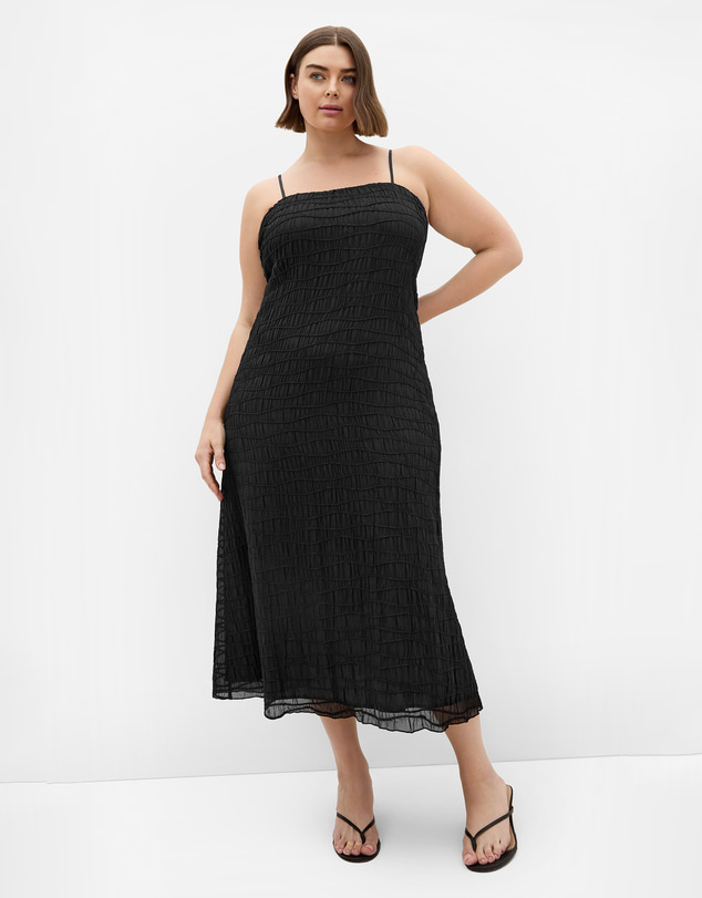 City Chic - Plus size Clarissa Strappy Shirred Maxi Dress - black
