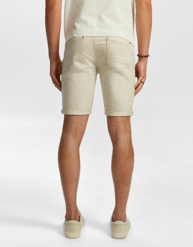 yd. - Herston Chino Short