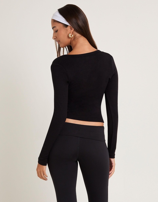 General Pants Co. Basics - Slinky Scoop Neck Long Sleeve