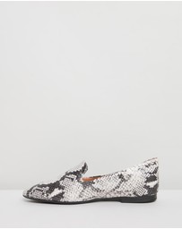 Naturalizer - Lorna Flat - Black/White Snake