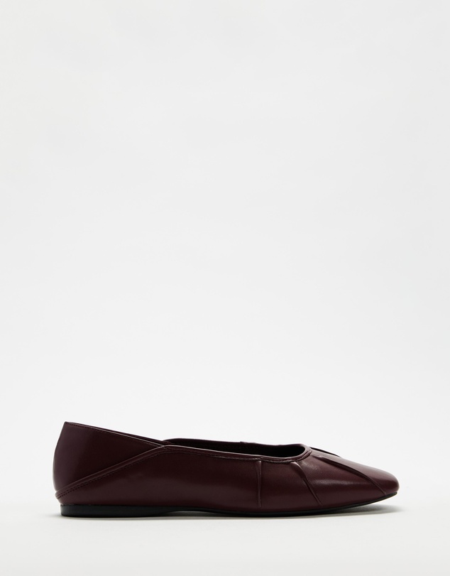 Dazie - May Gathered Ballet Flats