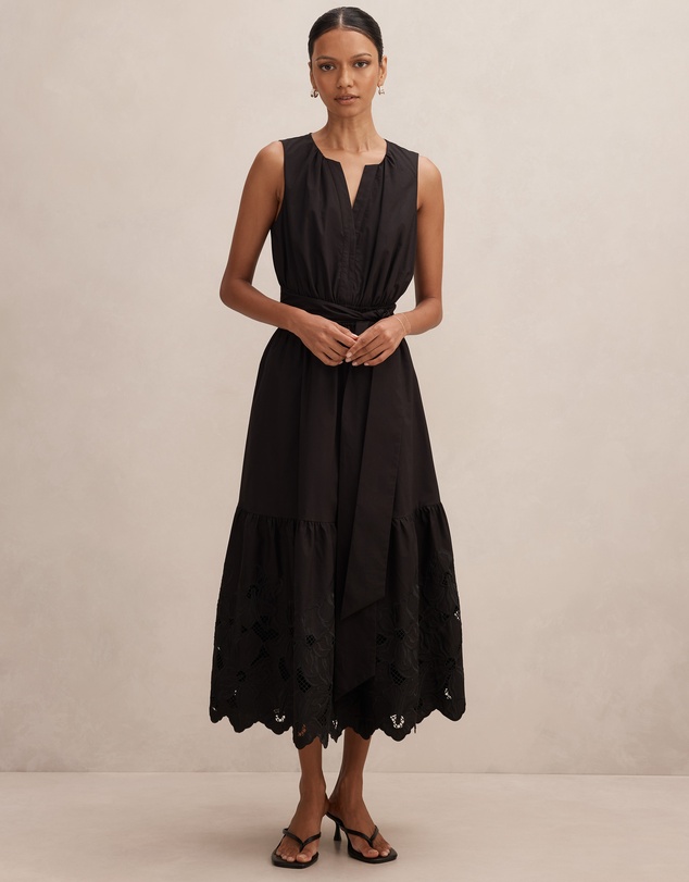 Forever New Petite - Dahlia Petite Embroidered Midi Dress