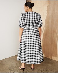 Atmos&Here Curvy - Penny Gingham Maxi Dress