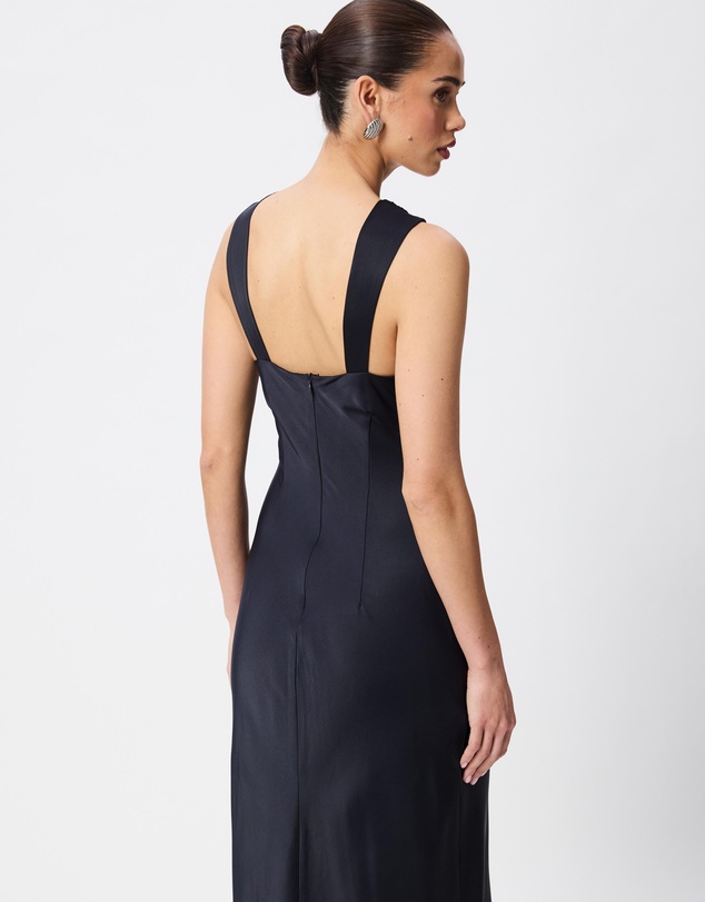 Tussah - Shay Satin Sweet Heart Neckline Maxi Dress