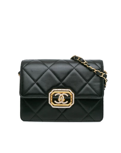 Pre-Loved by Azura Reborn - Pre-Loved chanel Quilted Leather Flap Chain Shoulder Bag with Jeweled Embellishment