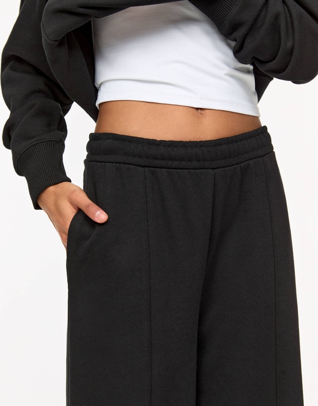 Pull&Bear - Straight Fit Tracksuit Bottoms