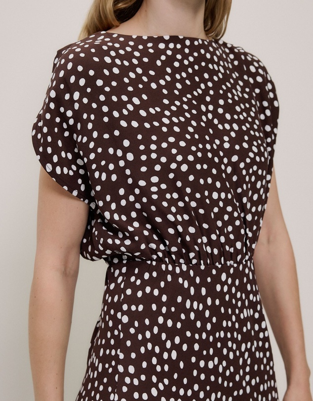 Trenery - Elorie Midi Dress in Coffee