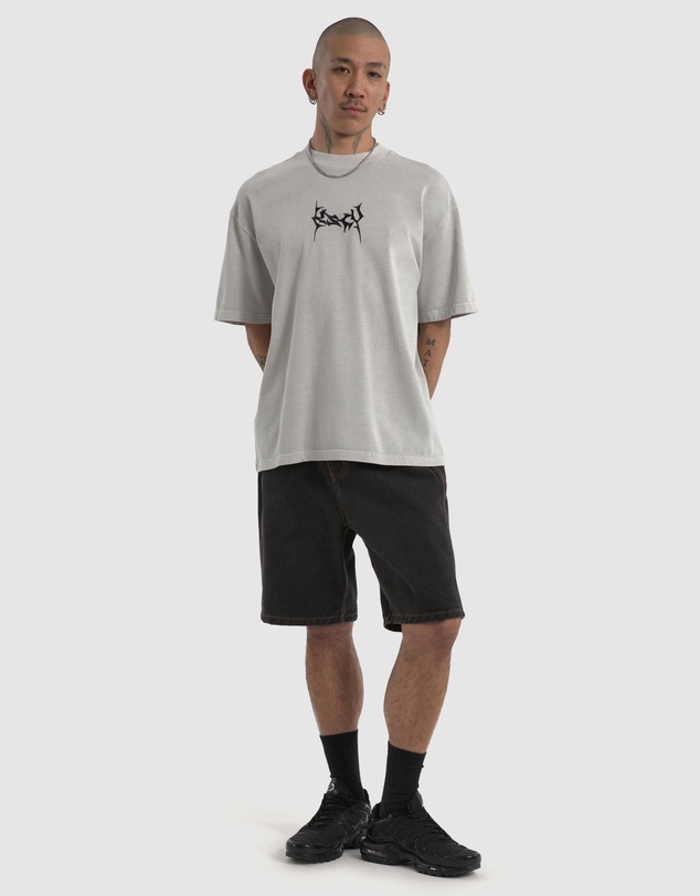 Kiss Chacey - Fangs Street Tee