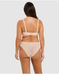 Sans Complexe - Perfect Curves Seamless Wirefree Soft Moulded Bra