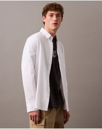 Calvin Klein Jeans - Emblem Logo Graphic Classic T-Shirt