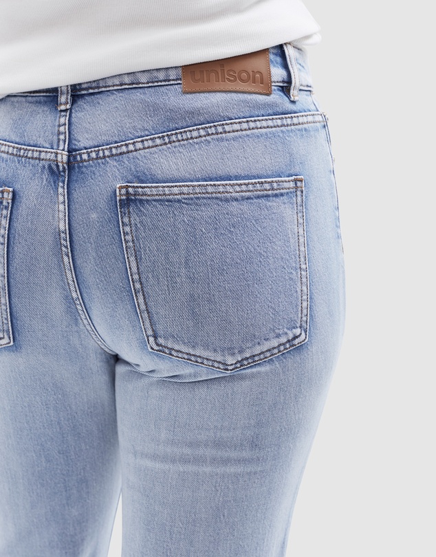 UNISON - Classic Straight Fit Jean