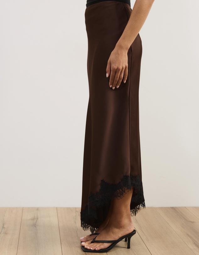 Atmos&Here - Leoni Asymmetric Lace Satin Skirt