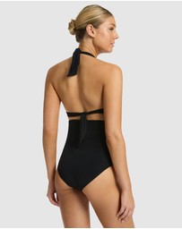 JETS - Moulded Halter Top