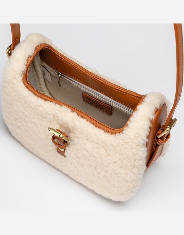 Ozwear Connection Uggs - Ugg Fluffy Shoulder Bag