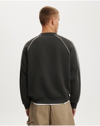 Cotton On - Box Fit Graphic Crew Sweater