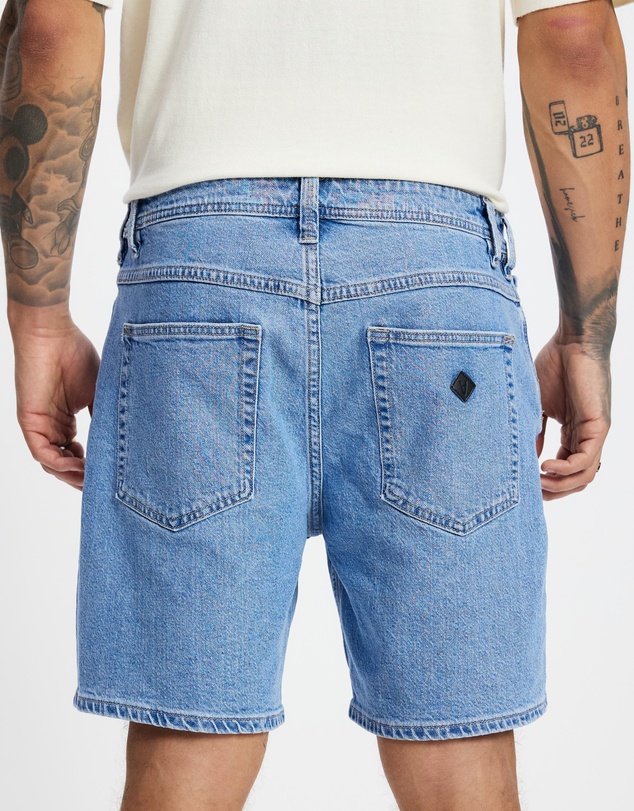 Abrand - A3 Straight Short Larry