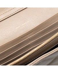 Pre-Loved by Azura Reborn - Pre-Loved Quilted Diamond Lambskin Becky Wallet on Chain